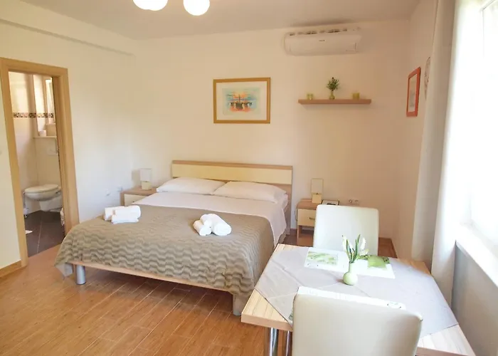 Rea * أوروبيتش